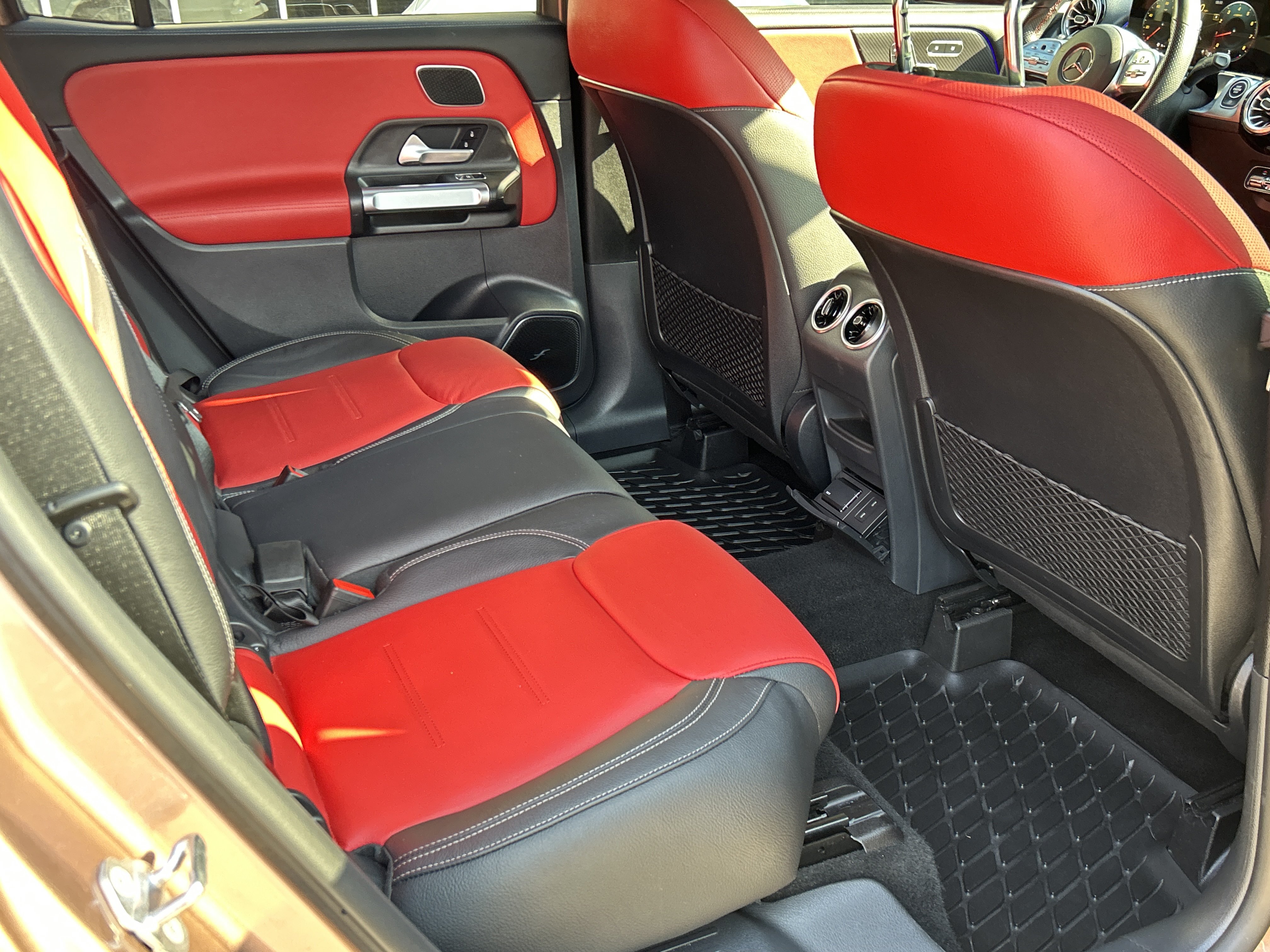 Certified 2023 Mercedes-Benz GLB 250 image 43