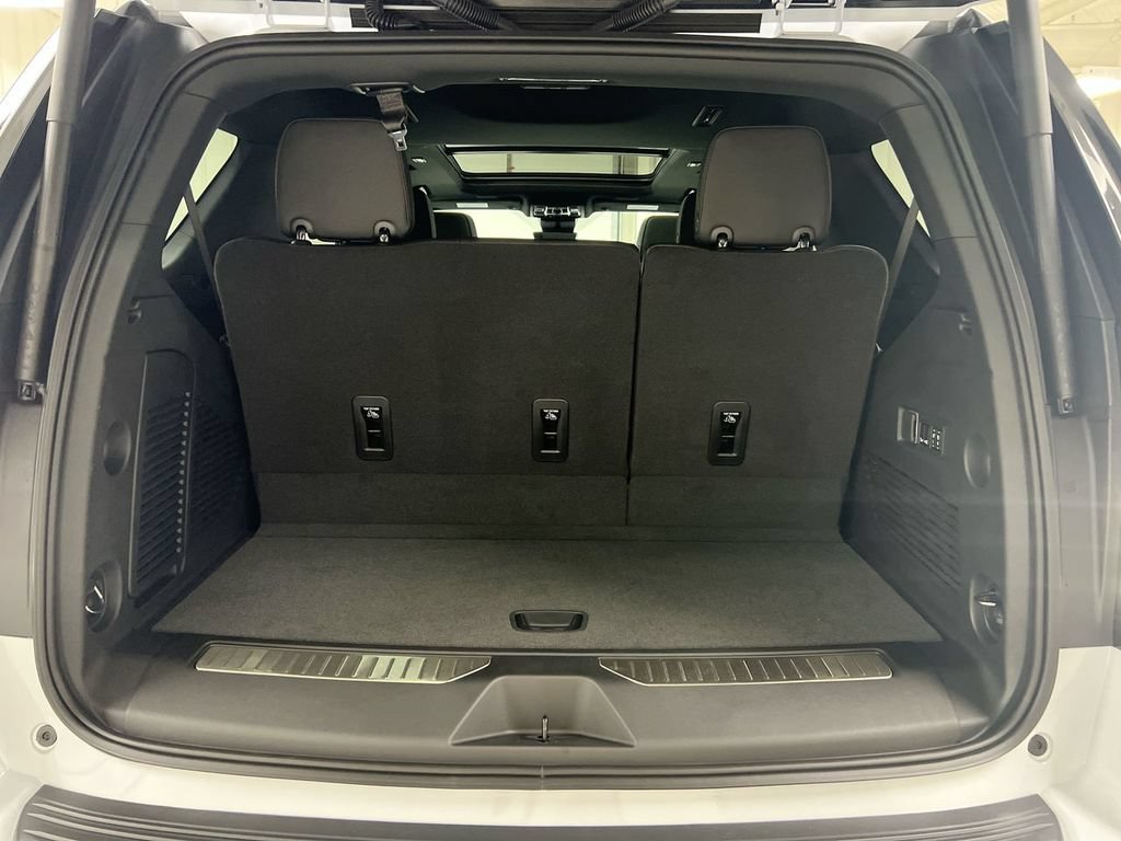 New 2026 Chevrolet Tahoe High Country AWD/4WD image 26