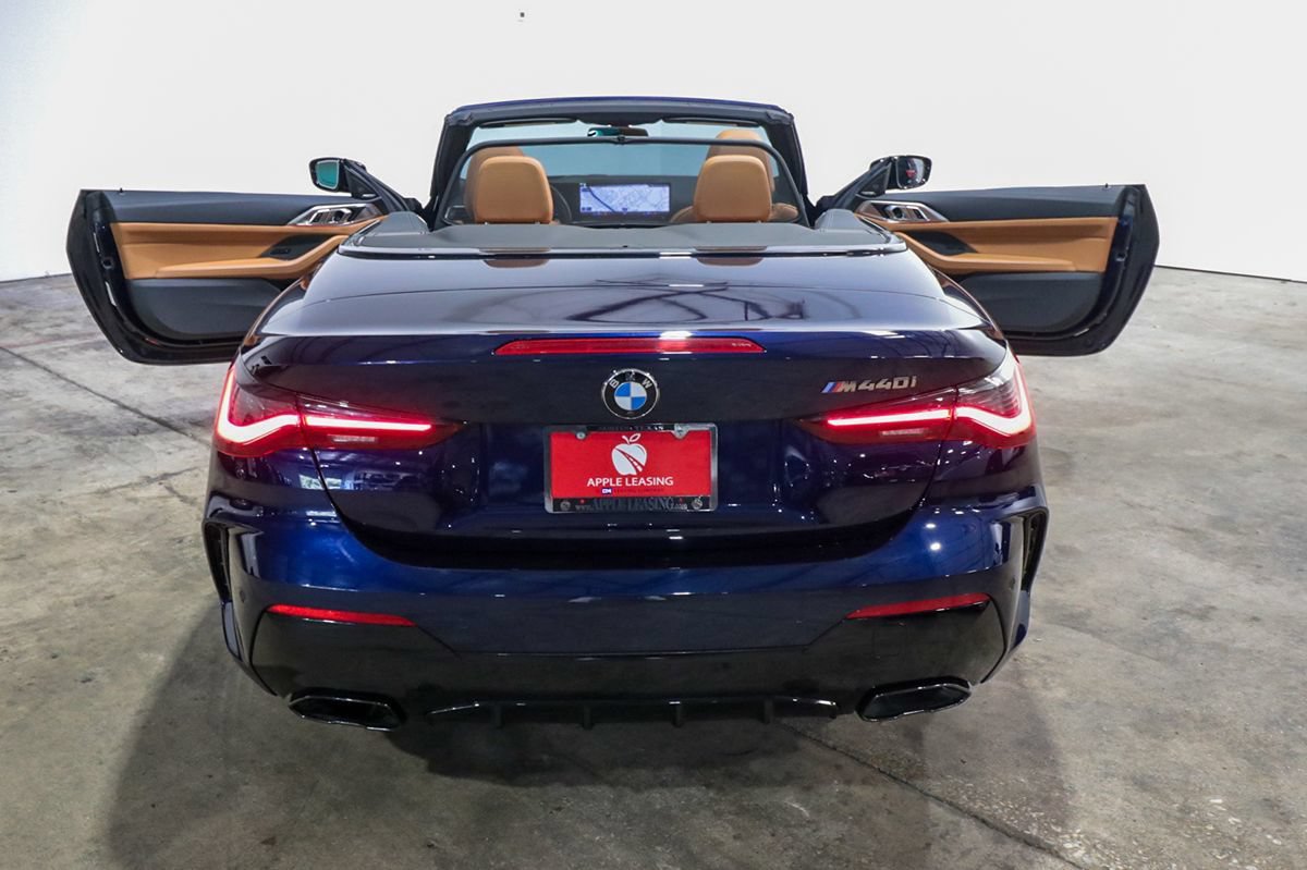 Used 2024 BMW M440i Convertible RWD image 14