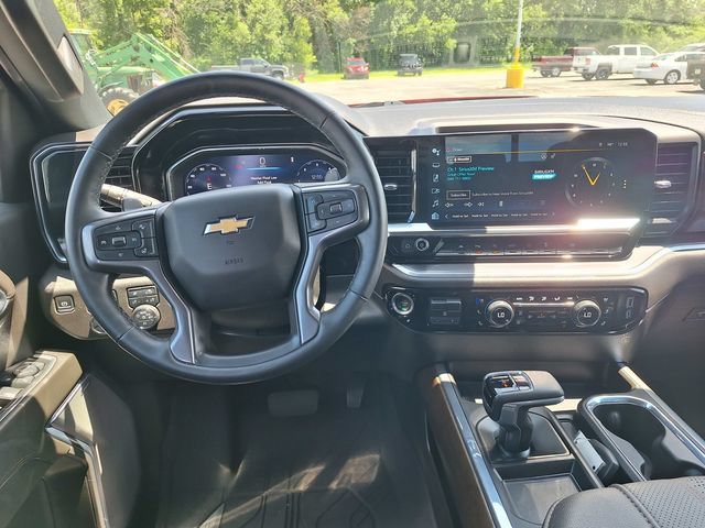 Used 2024 Chevrolet Silverado 1500 High Country w/ High Country Premium Package AWD/4WD image 46