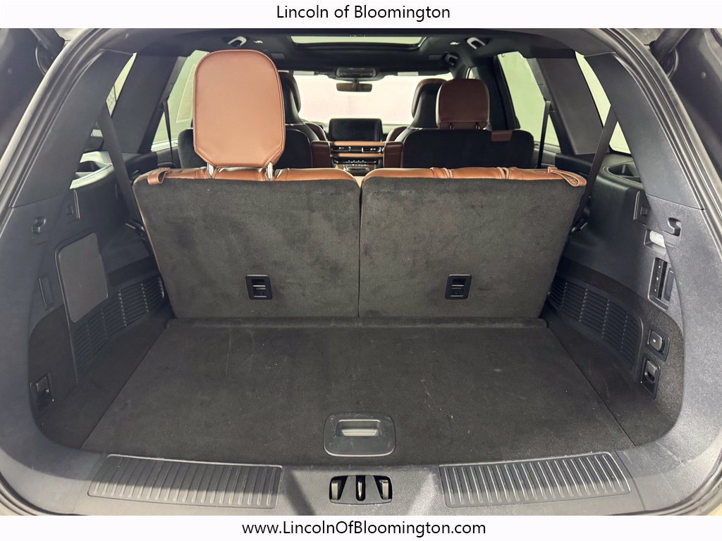 Used 2025 Lincoln Aviator Reserve w/ Equipment Group 201A AWD/4WD image 15
