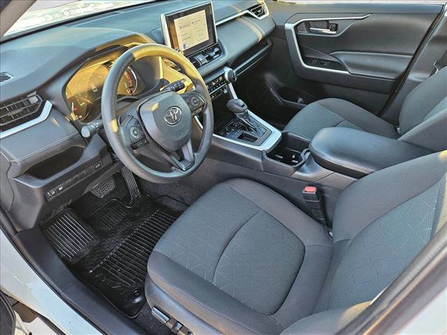 Used 2023 Toyota RAV4 XLE image 9