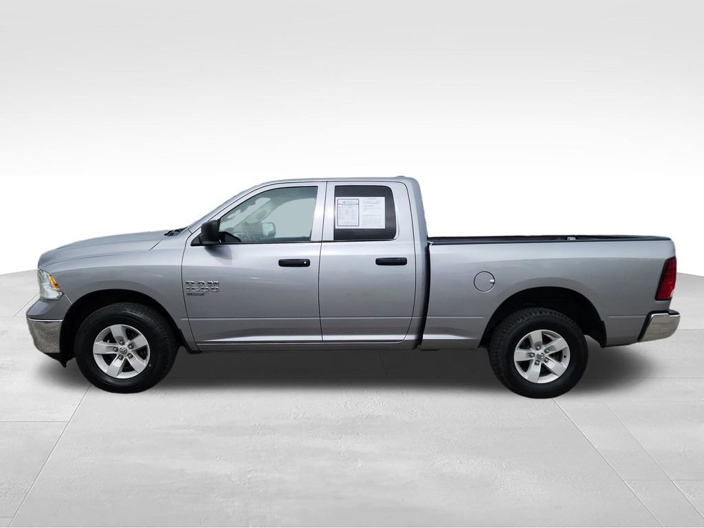 Used 2024 RAM 1500 Classic SLT AWD/4WD image 6