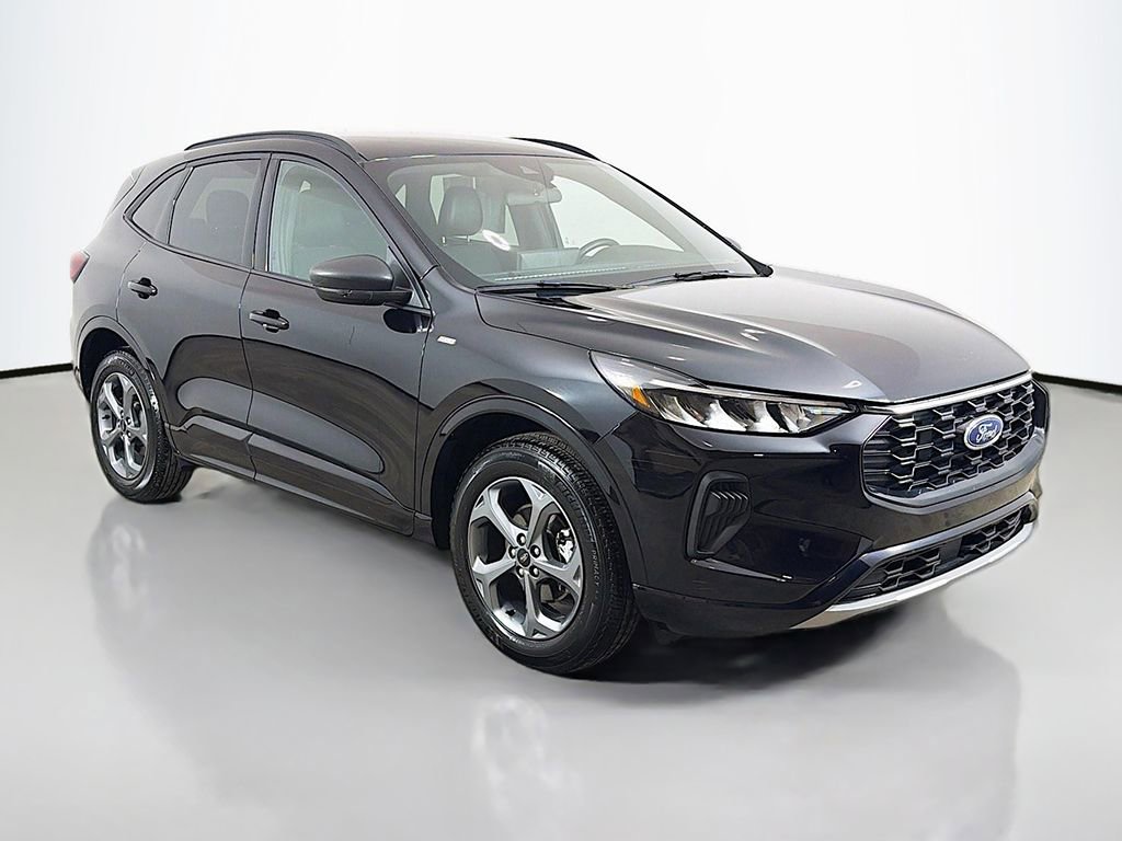 Used 2024 Ford Escape ST-Line w/ Tech Pack #1 AWD/4WD image 39