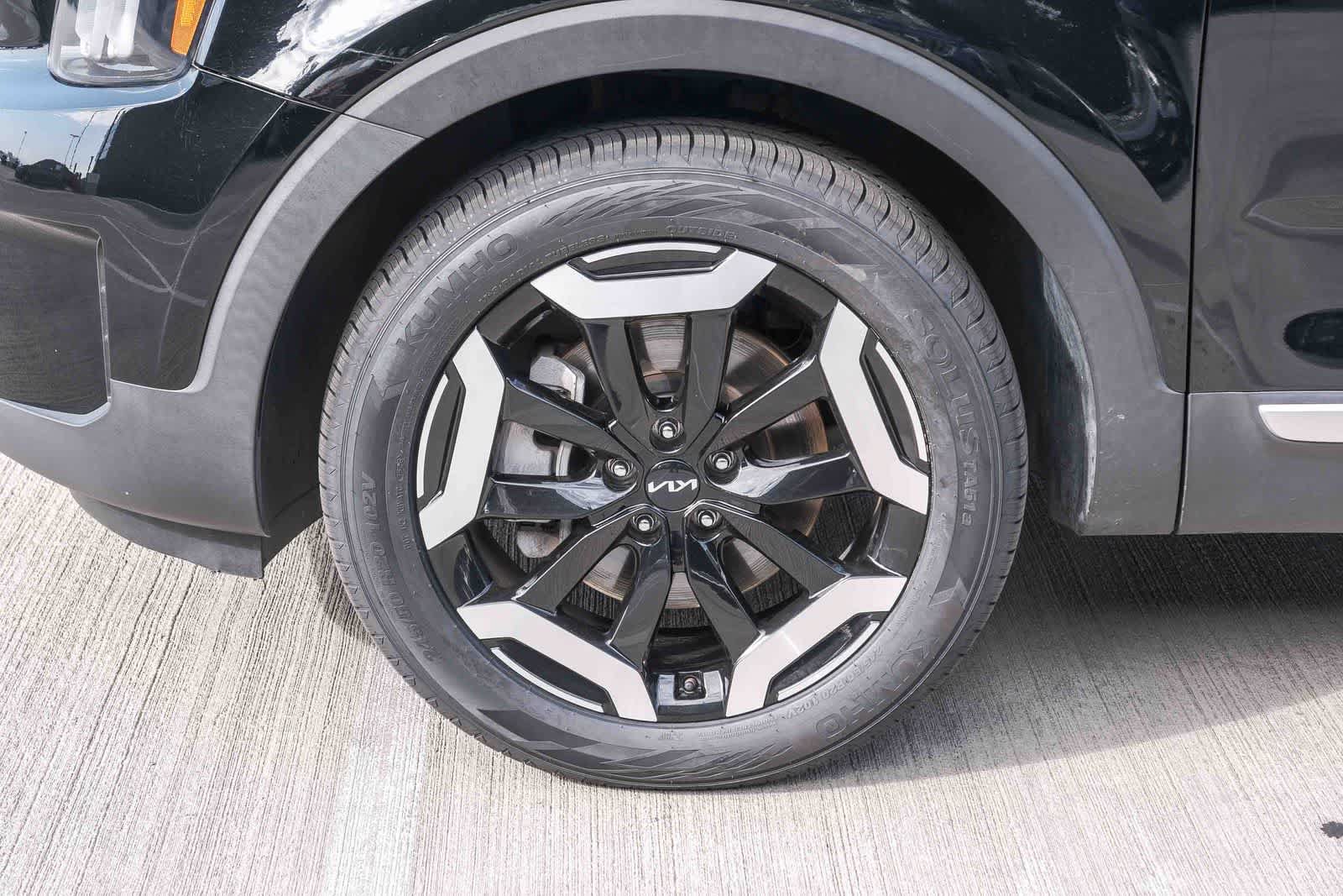 Used 2024 Kia Telluride S w/ S Sunroof Package FWD image 10