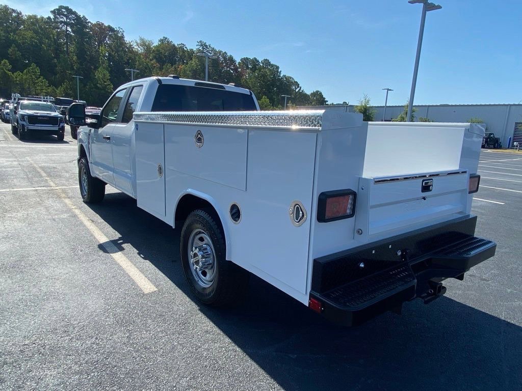 New 2026 Ford F350 XL w/ XL Chrome Package AWD/4WD image 5