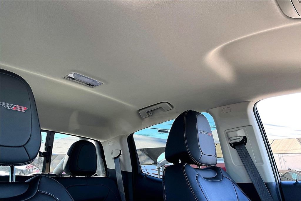 Used 2022 Chevrolet Colorado ZR2 w/ ZR2 Dusk Special Edition image 20