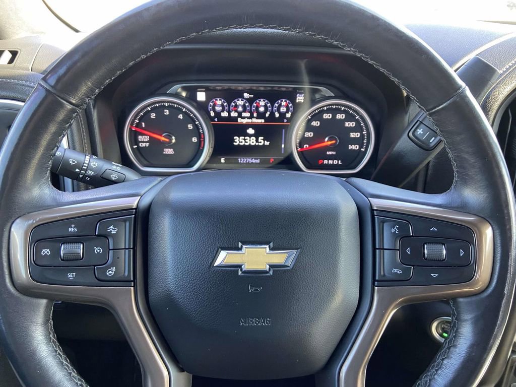 Used 2021 Chevrolet Silverado 1500 High Country w/ Technology Package image 31