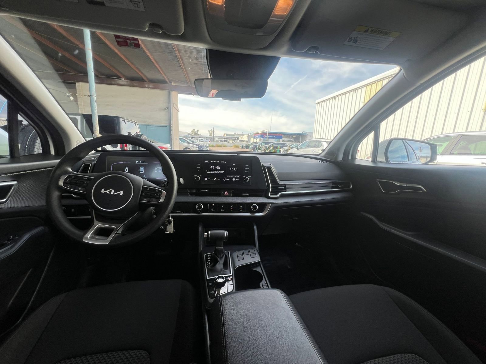 Used 2025 Kia Sportage LX FWD image 33
