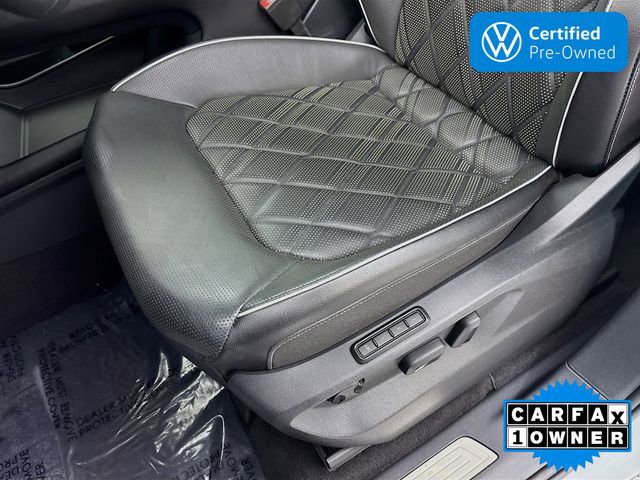 Certified 2024 Volkswagen Atlas SEL Premium R-Line image 20