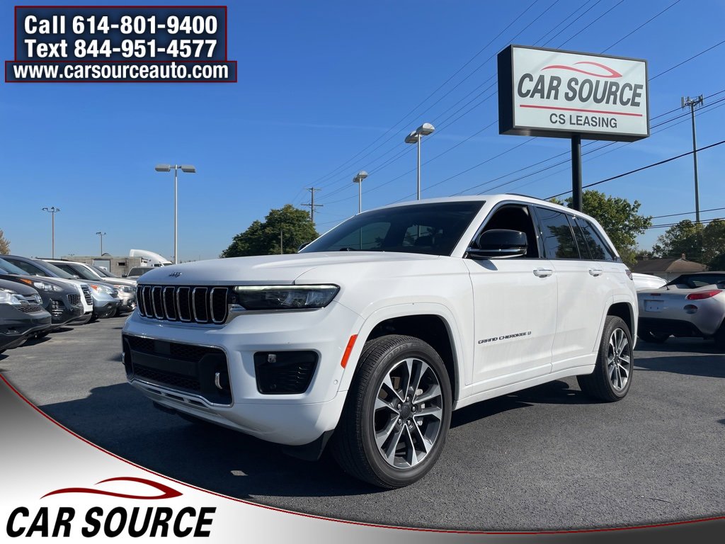 Used 2023 Jeep Grand Cherokee Overland w/ Luxury Tech Group IV image 1