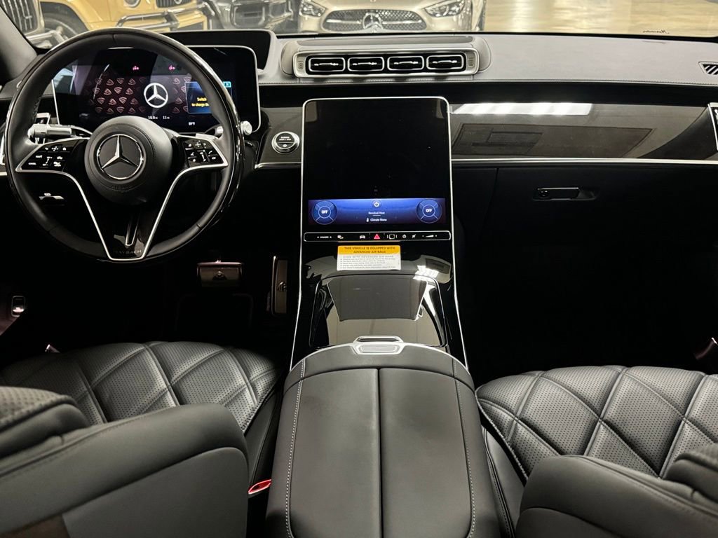 Used 2024 Mercedes-Benz Maybach S 680 4MATIC image 28