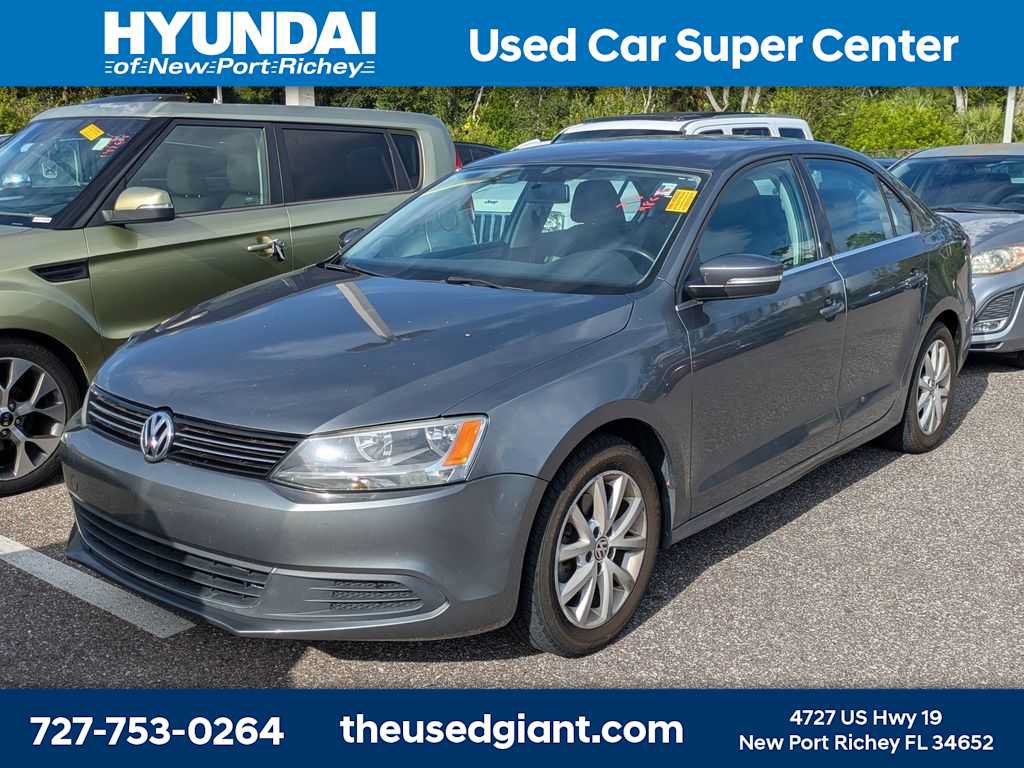 Used 2014 Volkswagen Jetta SE FWD image 1