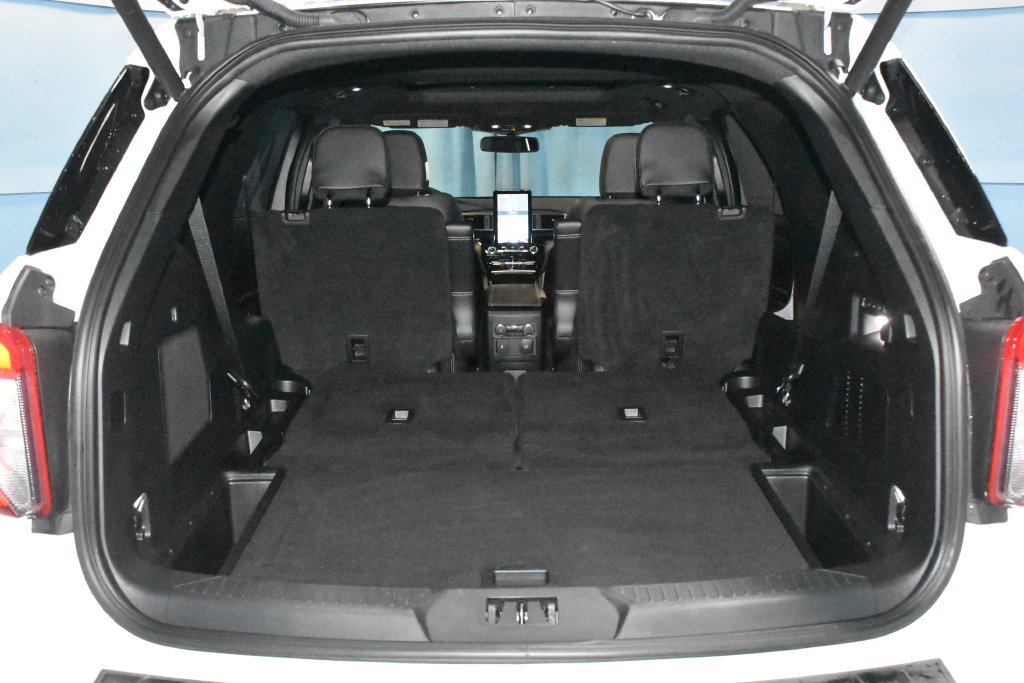 Used 2023 Ford Explorer ST w/ Equipment Group 401A AWD/4WD image 36