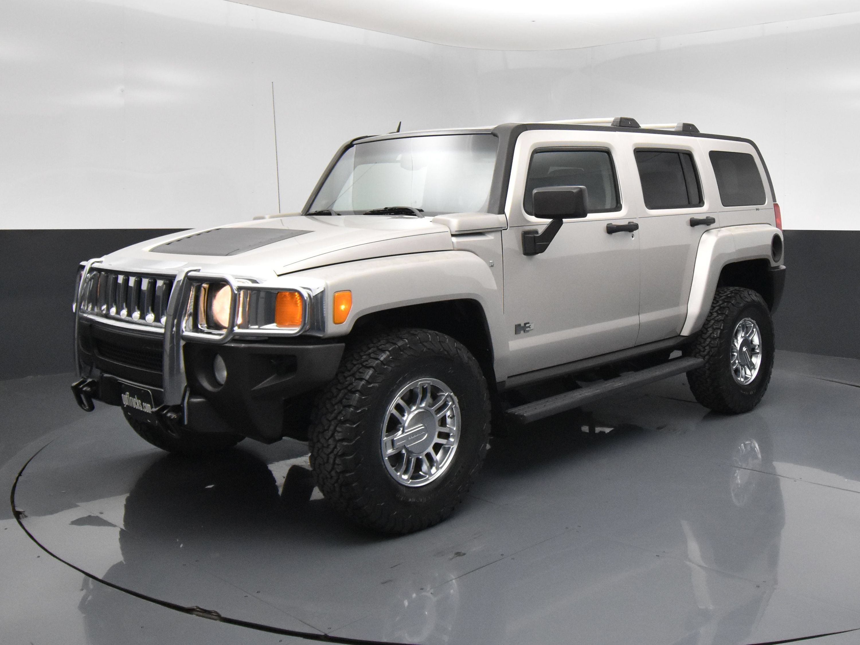 Used 2007 HUMMER H3 AWD/4WD image 2