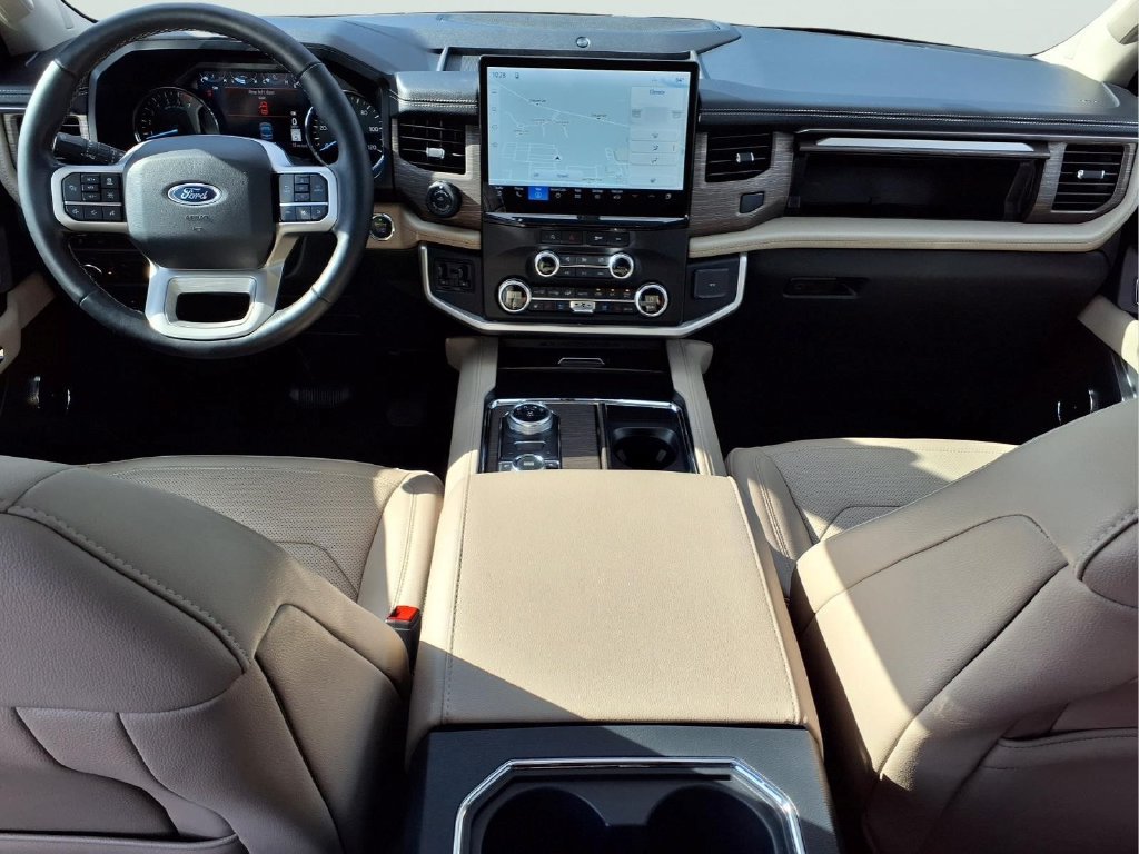 Used 2023 Ford Expedition Max Limited AWD/4WD image 11