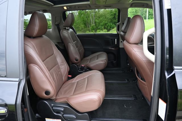 Used 2016 Toyota Sienna Limited Premium AWD/4WD image 21