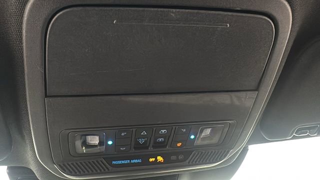 Used 2023 Ford Explorer ST-Line w/ Class IV Trailer Tow Package image 31