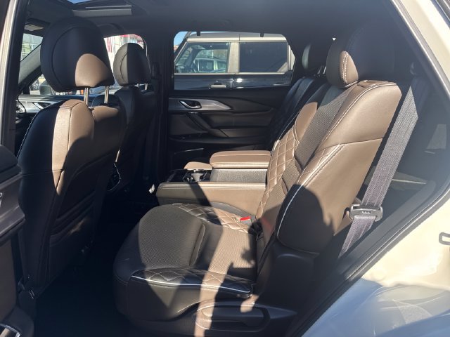 Used 2021 MAZDA CX-9 Signature AWD/4WD image 25