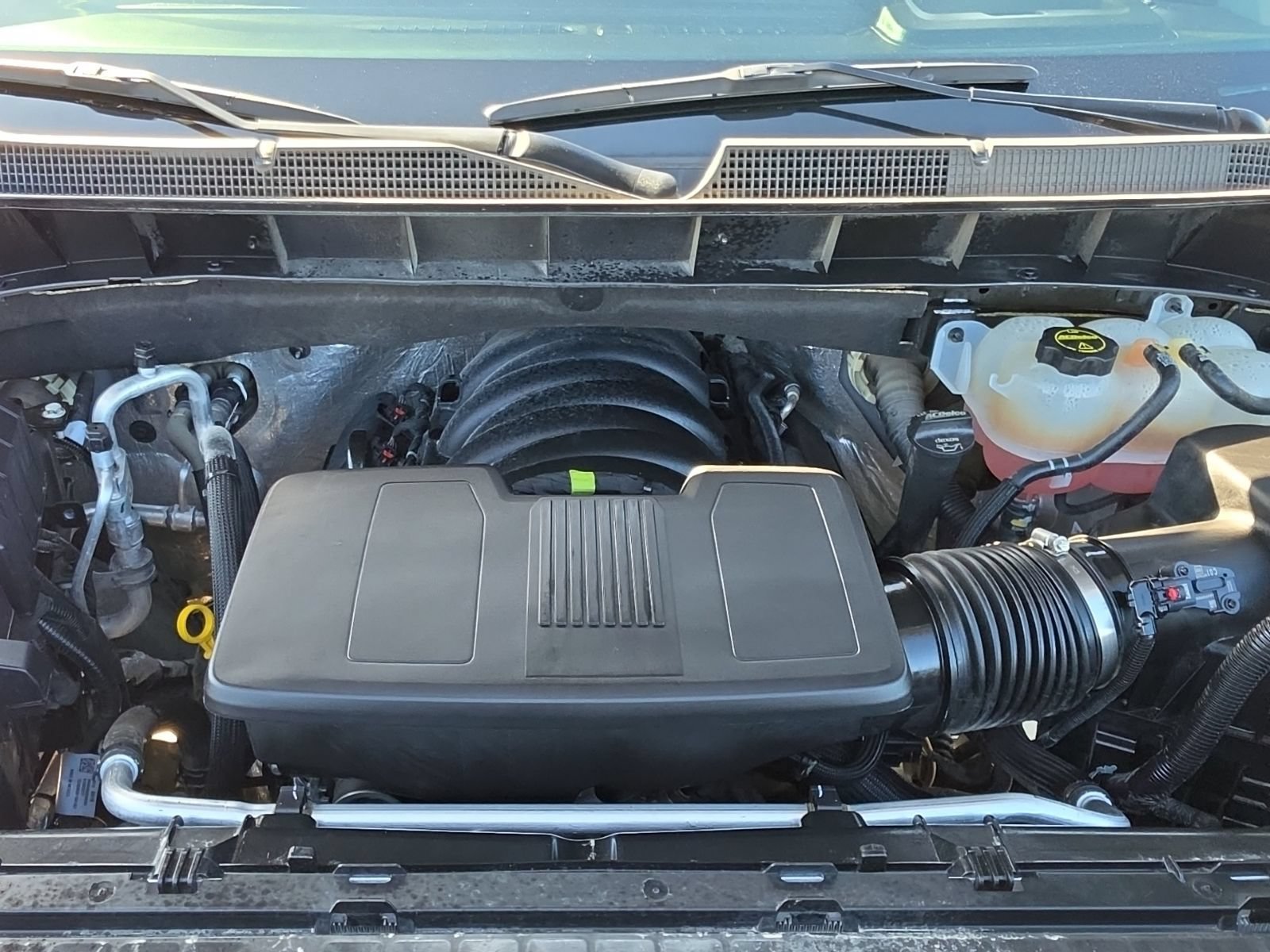 Used 2025 Chevrolet Silverado 1500 RST AWD/4WD image 11