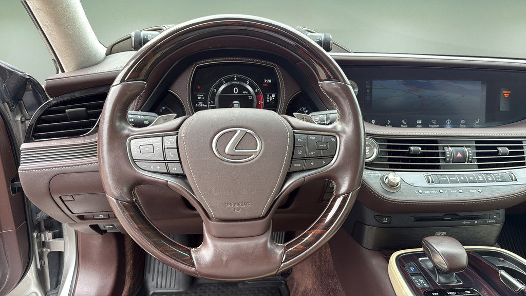 Used 2019 Lexus LS 500 AWD w/ Interior Upgrade Package image 25