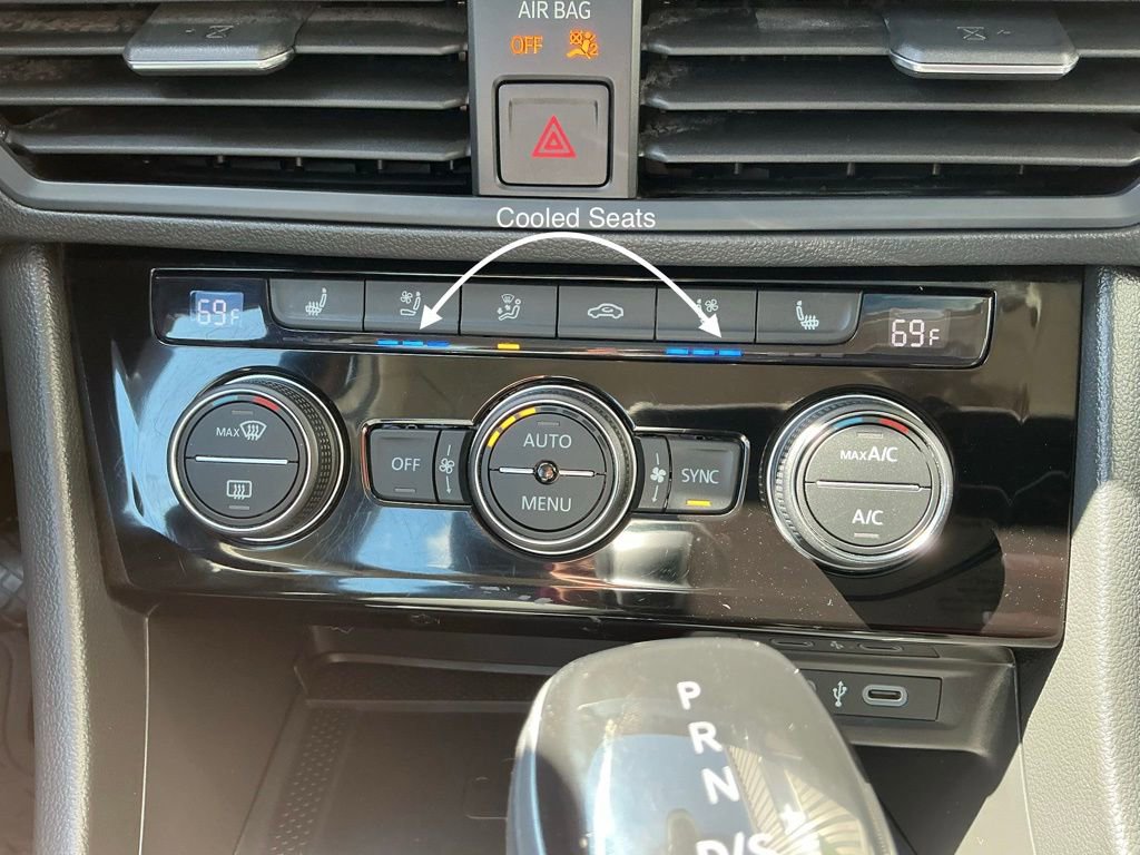 Used 2024 Volkswagen Jetta SEL image 15