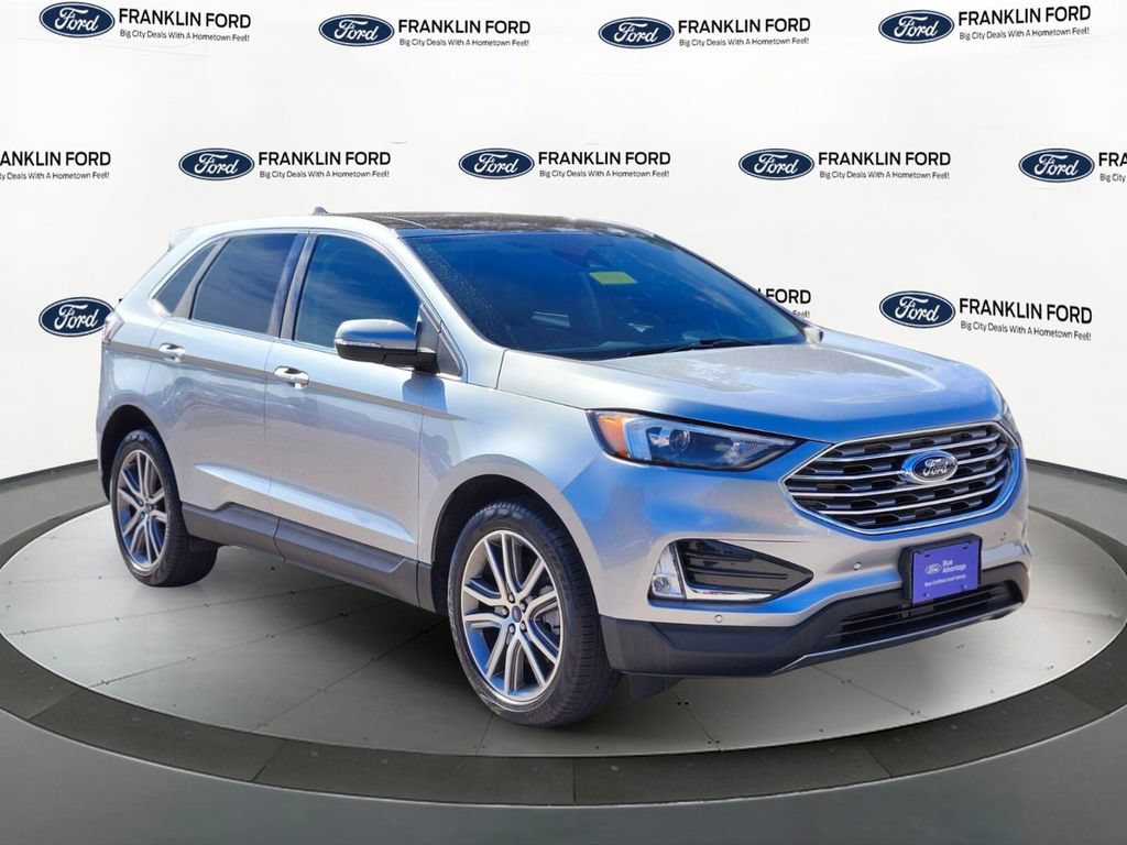 Certified 2022 Ford Edge Titanium AWD/4WD image 7