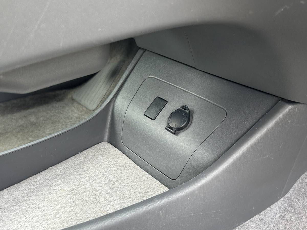 Used 2010 Toyota Prius FWD image 16