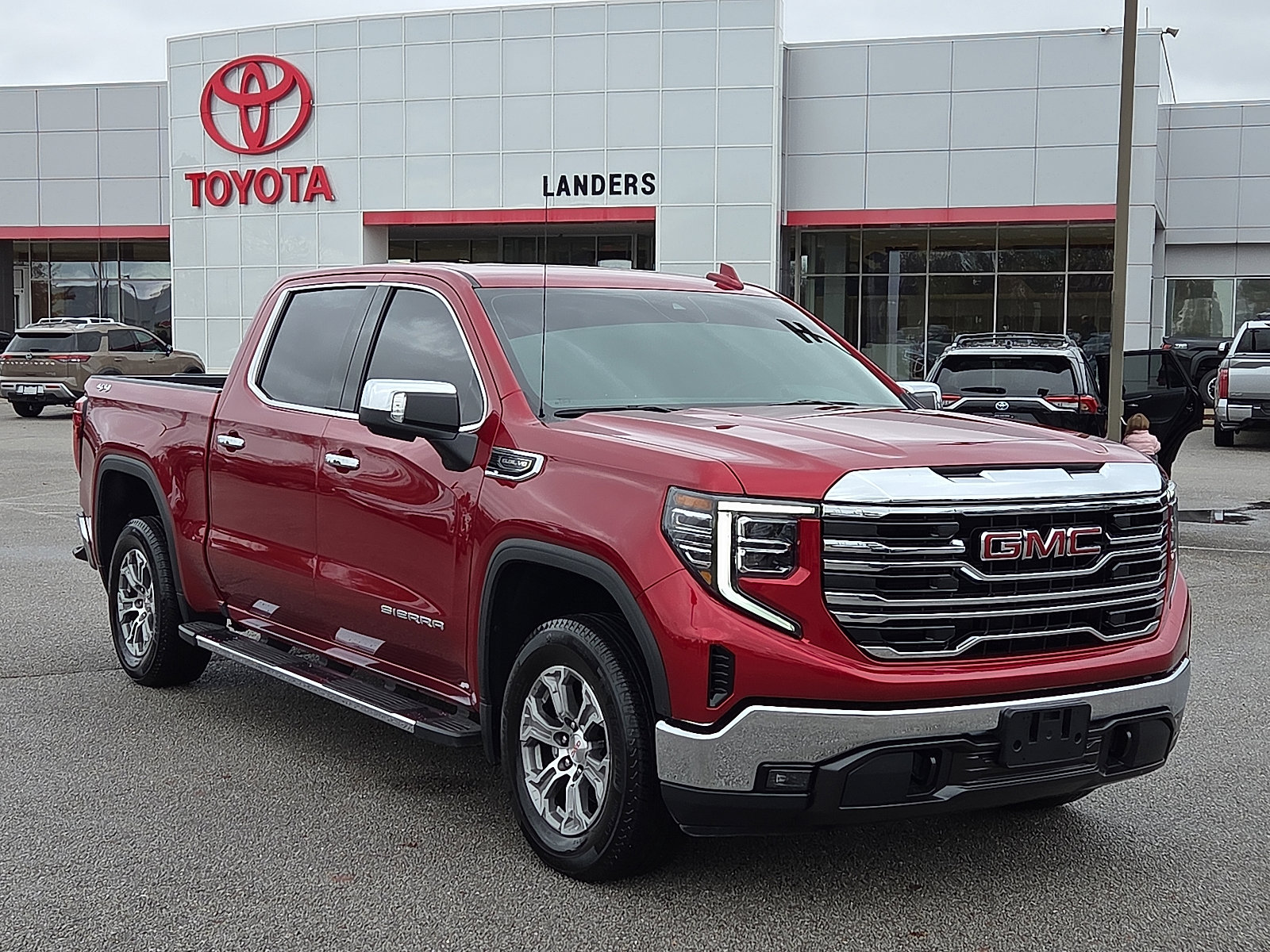 Used 2024 GMC Sierra 1500 SLT w/ SLT Convenience Package