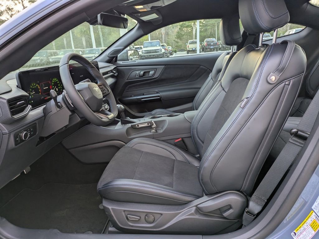 New 2026 Ford Mustang Dark Horse image 13