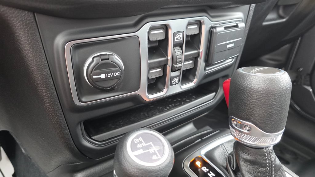 New 2026 Jeep Gladiator Sport AWD/4WD image 33