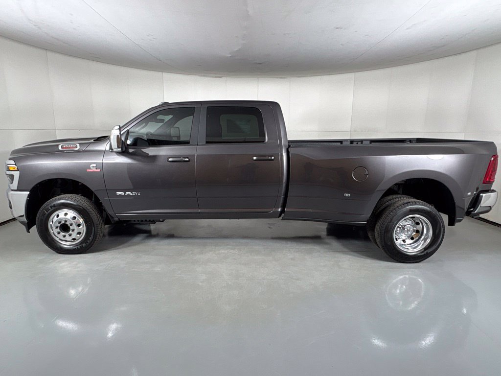 New 2027 RAM 3500 Laramie AWD/4WD image 5