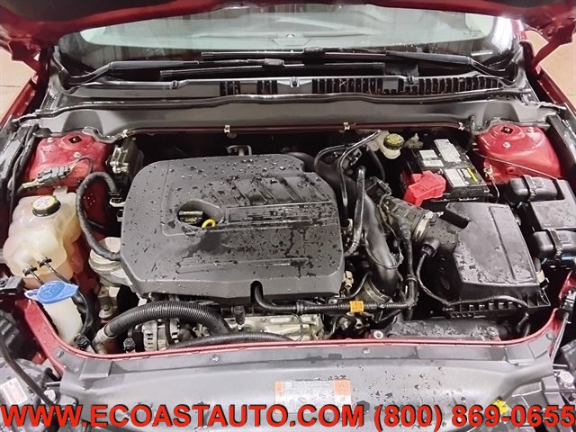 Used 2015 Ford Fusion SE FWD image 9