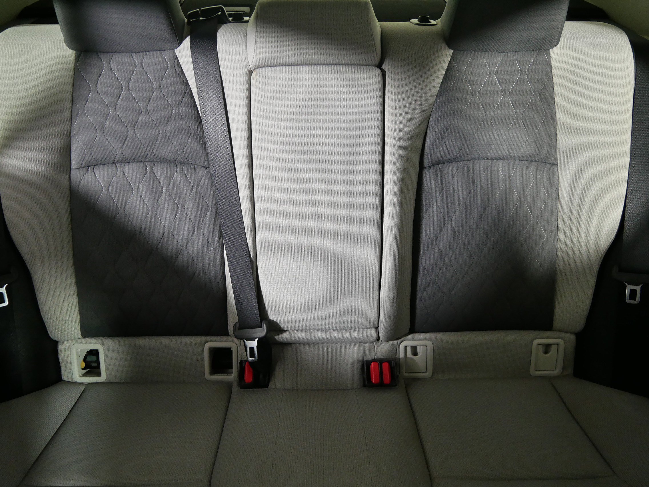 Used 2020 Toyota Corolla LE image 13