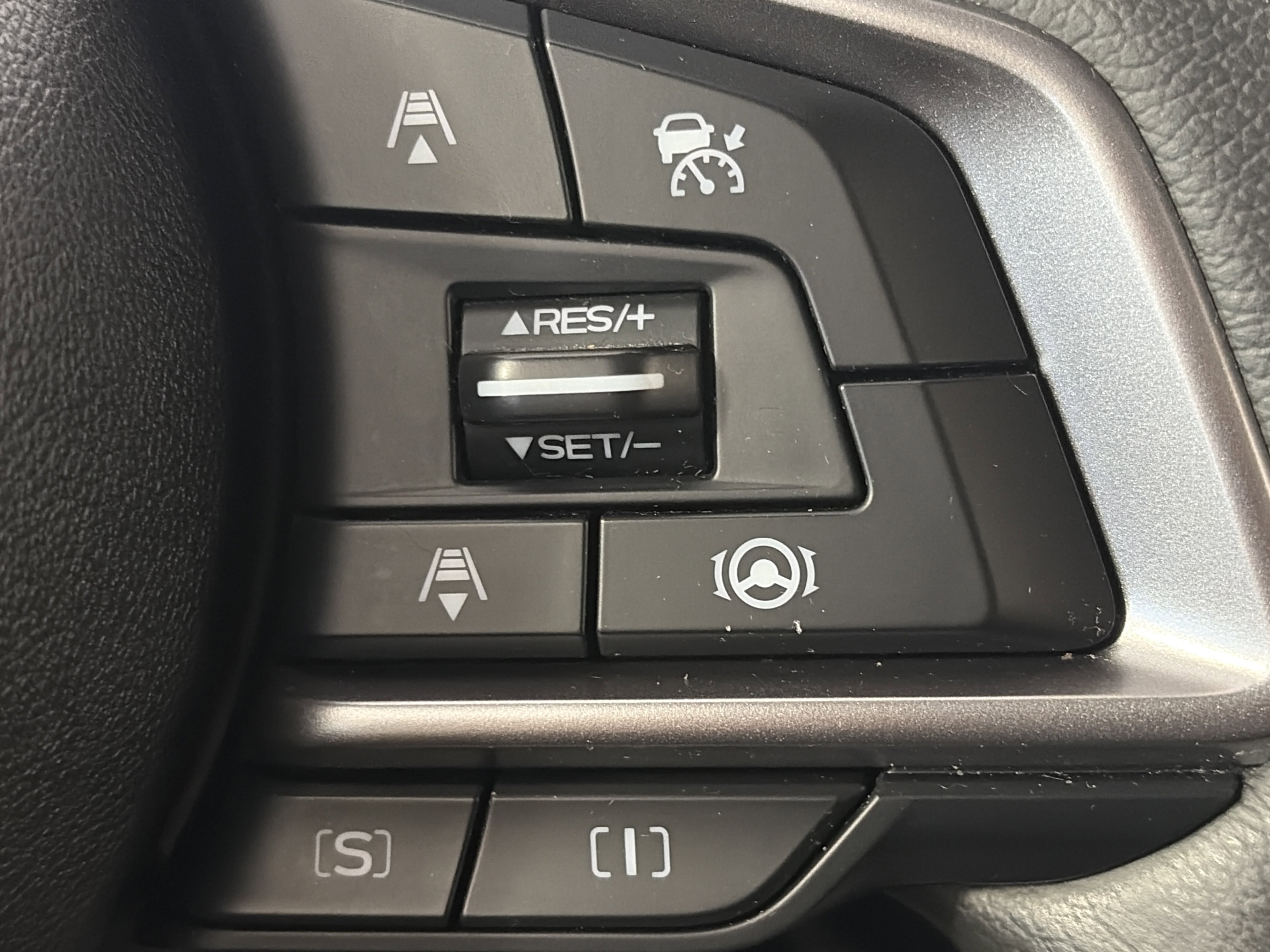 Certified 2023 Subaru Forester Limited image 27