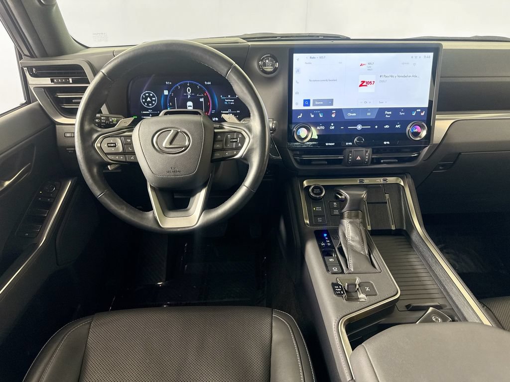 Used 2024 Lexus GX 550 w/ Cold Area Package AWD/4WD image 27