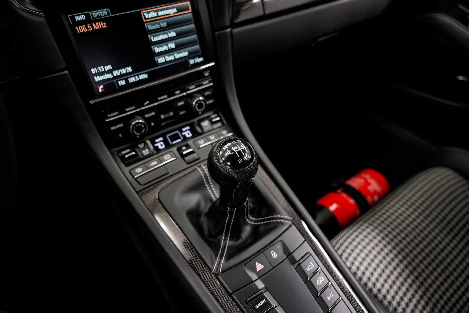 Used 2016 Porsche 911 R RWD image 16