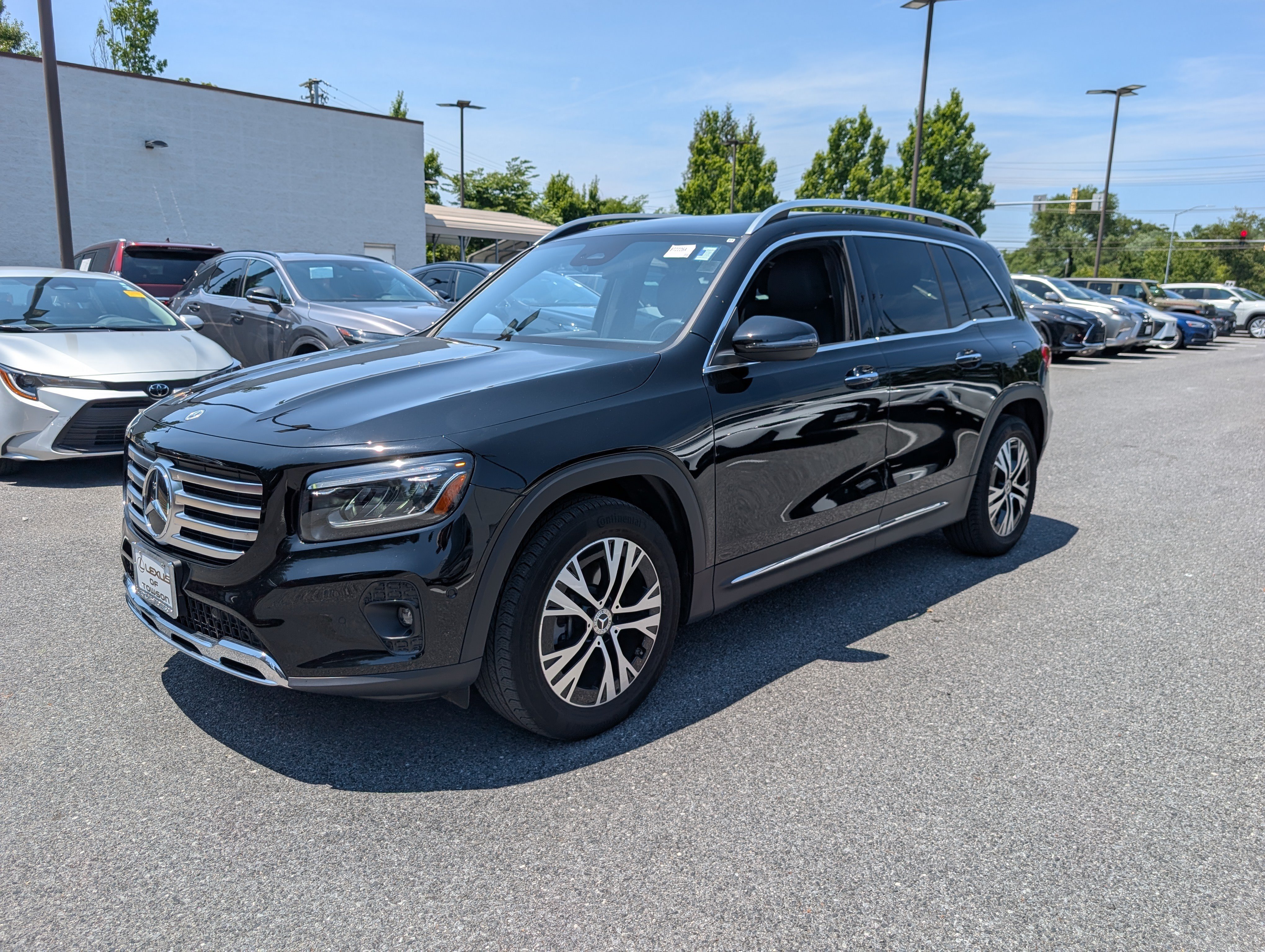 Used 2024 Mercedes-Benz GLB 250 4MATIC image 7