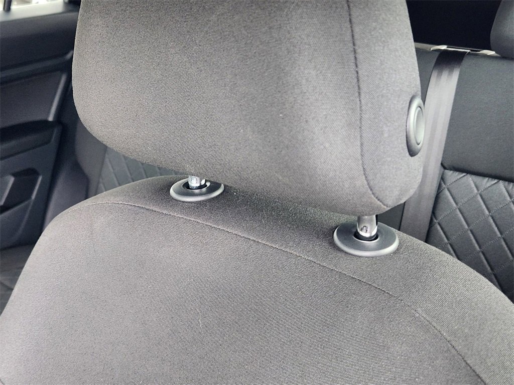 Used 2020 Volkswagen Atlas Cross Sport S image 16