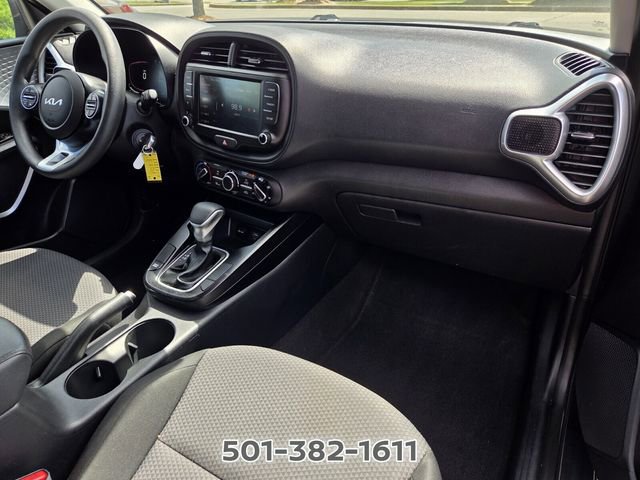 Used 2024 Kia Soul LX w/ Option Group 015 FWD image 19