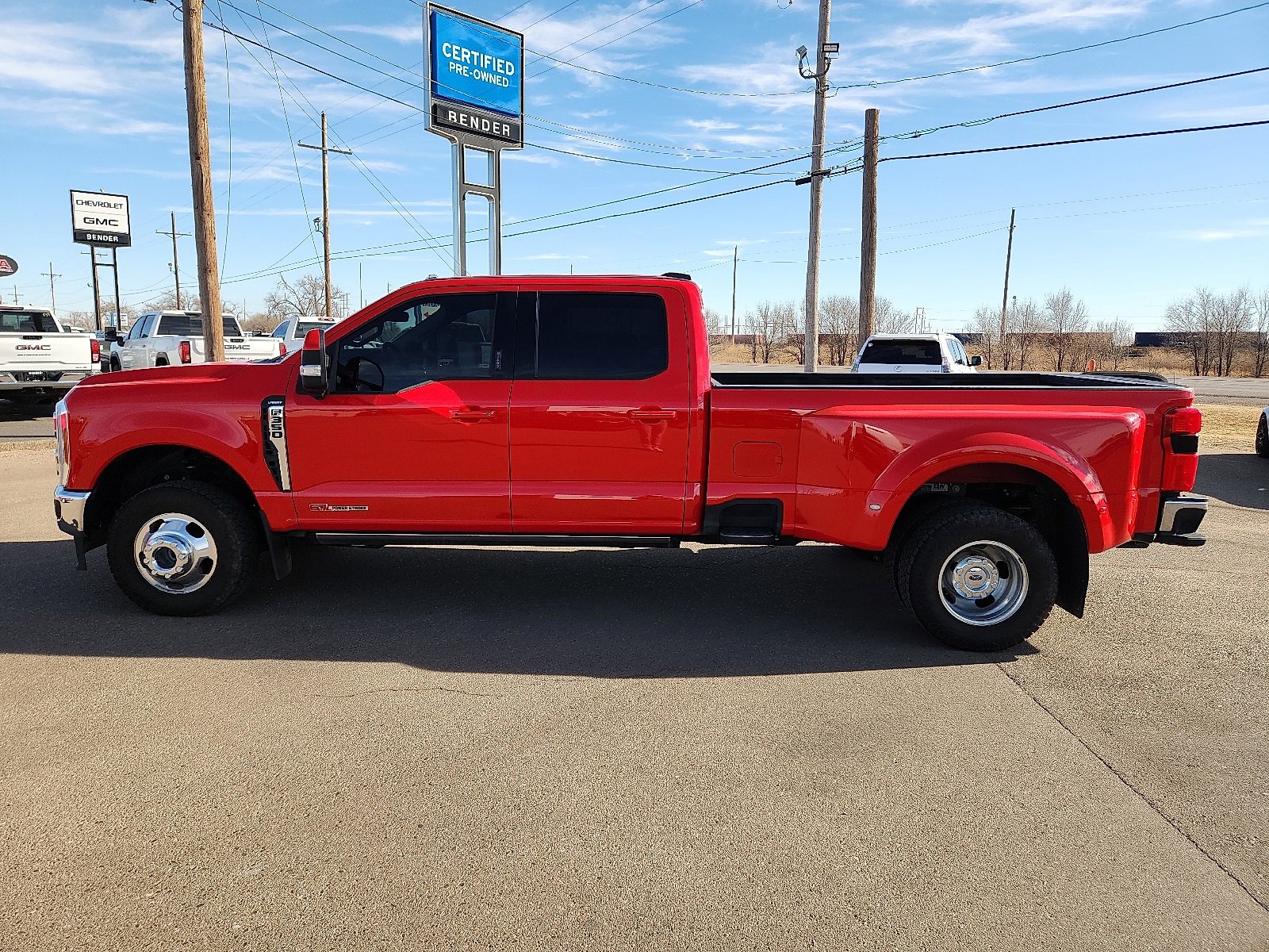 Used 2023 Ford F350 Lariat w/ Lariat Ultimate Package image 2