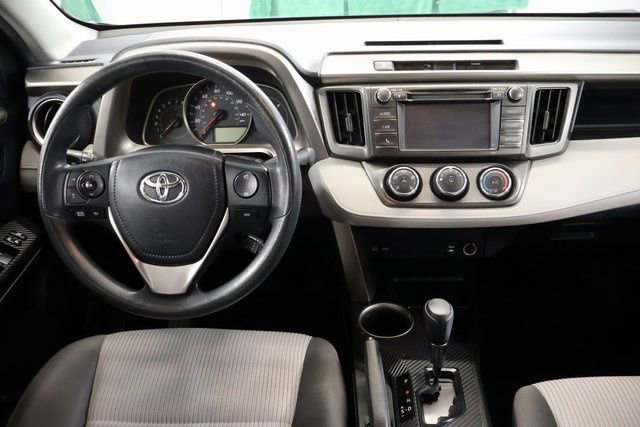 Used 2014 Toyota RAV4 LE image 11