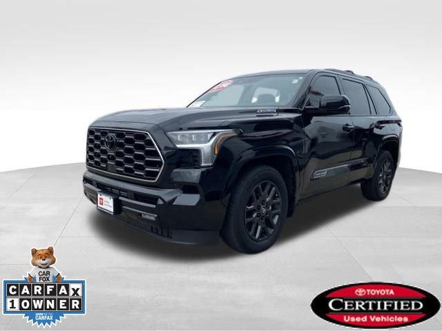 Certified 2025 Toyota Sequoia Platinum image 1