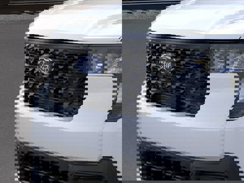 New 2025 Ford Maverick XLT image 18