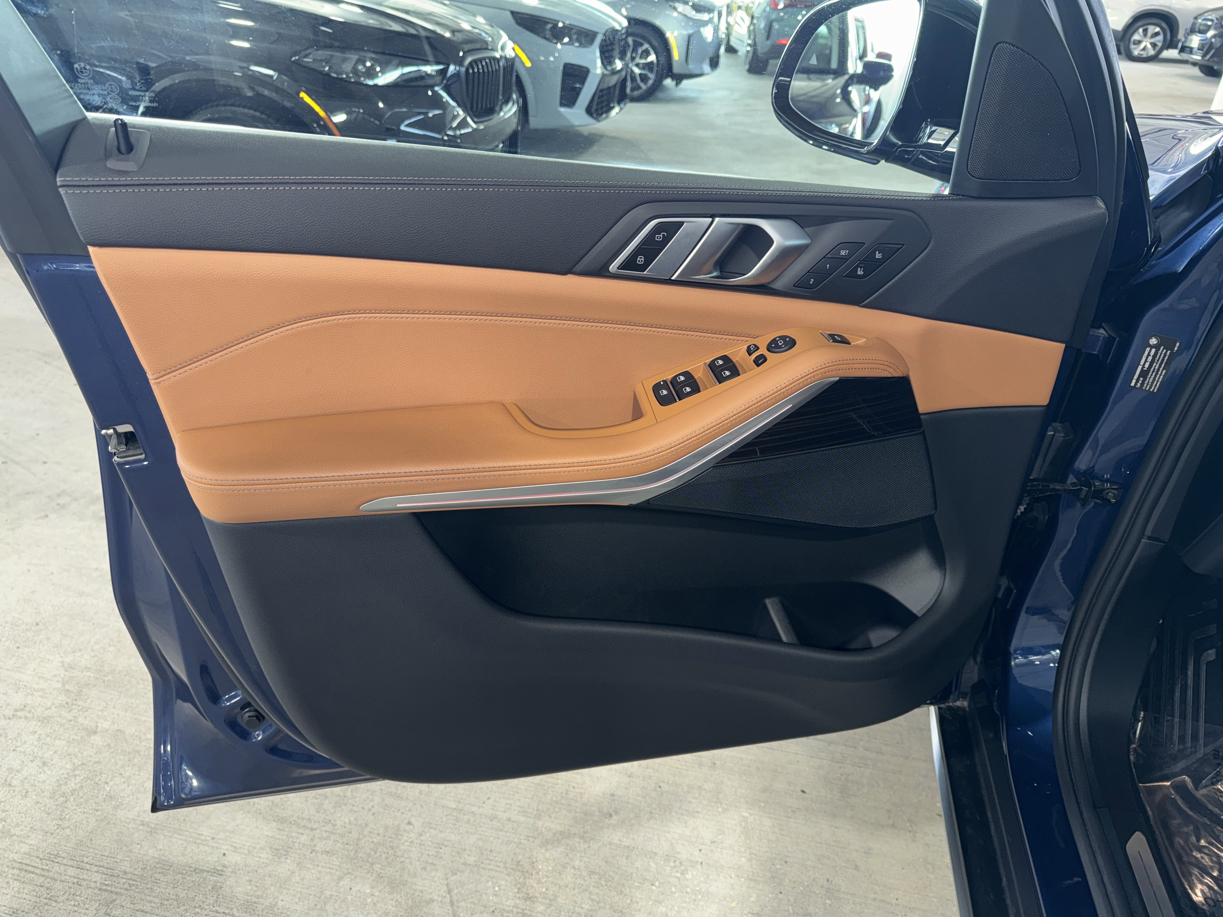 Used 2021 BMW X5 xDrive40i w/ Premium Package 2 image 17