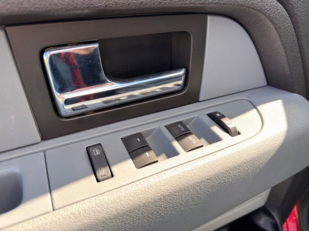 Used 2012 Ford F150 XLT w/ XTR Pkg image 19