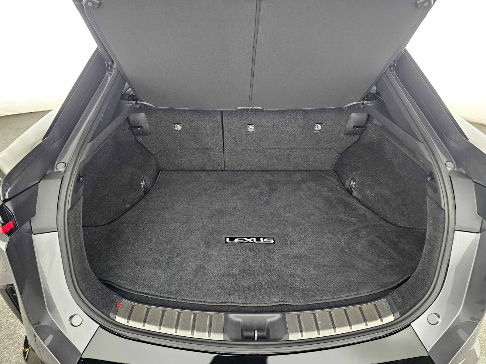 Certified 2023 Lexus RZ 450e Premium w/ Technology Package image 14