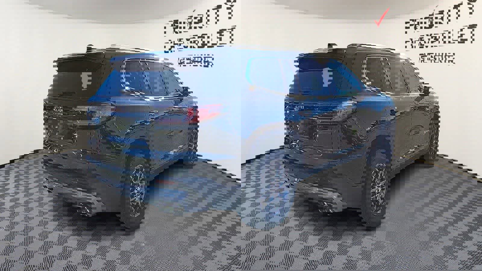 Used 2025 GMC Acadia Elevation image 8