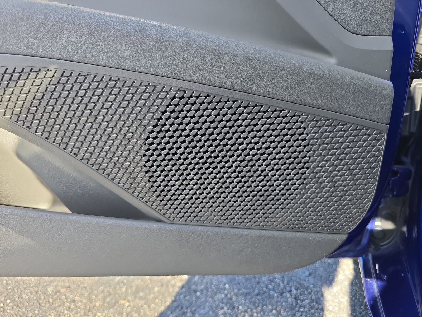 Used 2023 Hyundai Elantra SEL w/ Convenience Package image 14