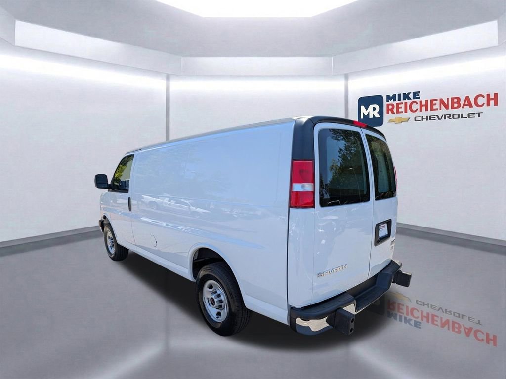 Used 2024 GMC Savana 2500 w/ Driver Convenience Package RWD image 6